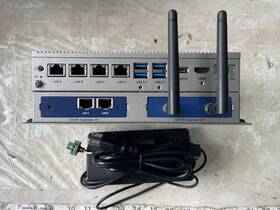 Uno-2484g-7331be Advantech Embedded Industrial Computer With Wireless Expansion
