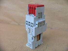 100s-c30zj14c Allen Bradley Guardmaster Relay With 24 Vdc Coil