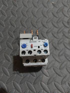193-ea4gb Allen-bradley 193-ea4gb. Ser. B. Used. Tested. As Pictured. Free Shipping