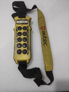 B03d Autec -b03d Type Tc02 Model Radio Remote Control No Battery