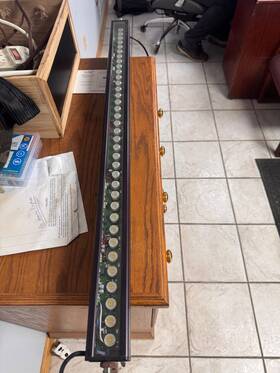 Ledwla870xp6-plq-813381 Banner Industrial Light Bar - Used