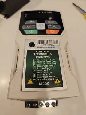 M200-012-00033 Control Techniques Emerson M200-012 00033 M200-01200033 0.75hp