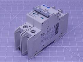 Wmzt2d05 Eaton Lot Of 2 Circuit Breaker T116625