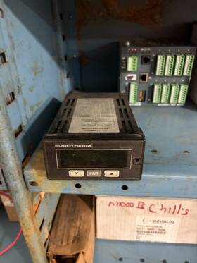 121974 Eurotherm Model 842/010000 Temperature Controller Used