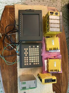 A20b-8100-0137 Fanuc A20b-8100-0137/19g 21it Cnc Control System Complete Except Servo Motors