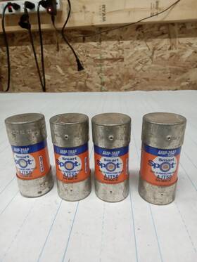 Ajt50 Ferraz Shawmut Amp-trap Time Delay Fuse 50a 600vac Lot Of 4