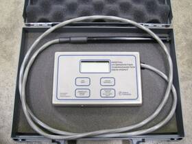 11-661-16 Fisher Scientific Digital Hygrometer Thermometer Dew Point Meter With Case