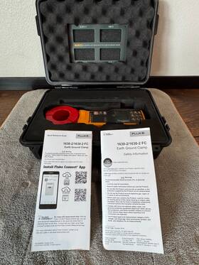1630-2fc Fluke Stakeless Earth Ground Loop/ac Leakage Current Clamp With Case