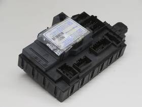 B000els0qb Ford Fuse Box T253912