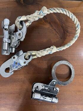 Fs-50 Fuji Denko Ss Small 2 Arresting Safety Devices With Snap Hook Climbing