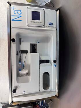 12.6.6 Hach Z 09245 A 0101 Polymetron 9245 100-240v 50-60hz 80va