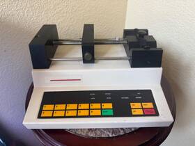 2400-001 Harvard Apparatus Model 22 Dual Syringe Pump