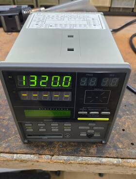 Dcp551e10000 Honeywell Yamatake / Digital Control Programmer Tested