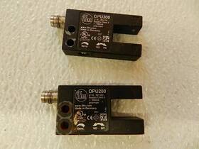 Opu200 Ifm Lot Of 2 Fork Sensor Pre-owned