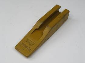 T252640 Itr 6y5230 Tip For Cat And Deere Graders