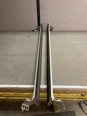 Sl-m60h Keyence Lot Of 2 Corner Mirror 1238 Mm U.s.a. Seller