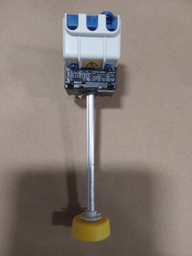 Kg64 Kraus & Naimer And Disconnect Switch