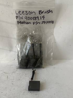 900189.14 Leeson Electric Co Lot Of 4 Carbon Brush 1-1/4 Inch L X W 3/8 T H100
