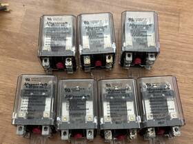 W389cx-7 Magnecraft Relay Several Available