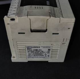 Fx3g-40mr Mitsubishi Fx3g-40m/es Logic Module 100-240vac 37w - Missing 1 Rail Not Tested