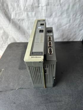 Pc-e984-685 Modicon 685e Controller