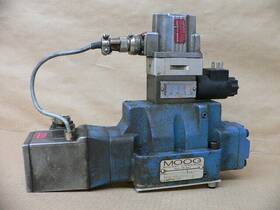 D02hxauen0a0 Moog Gmbh D662-1701e D132 Servo Hydraulic Valve