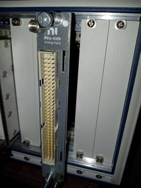 Pxie-4309 National Instruments Pxie-4302 Free Shipping