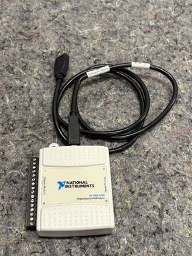193283c-01l National Instruments Usb-6525 Ni Digital I/o Device With Usb Cord
