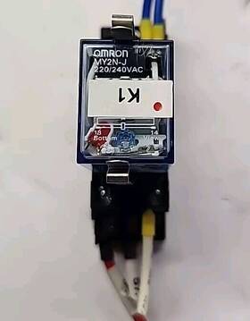 16y3ew2 Omron My2n-j Relay Base - Free Shipping