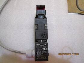 D4gl-4dfa-a Omron Safety Gate Switch