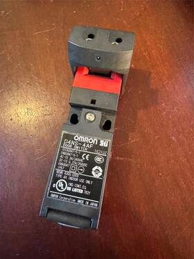 D4ns-4af Omron 1pc Safety Door Switch D4ns4af