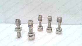 E2e-x1r5f1-m1 Omron Pack Of 5 Inductive Proximity Sensor #349422