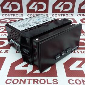 Paxla0u0 Red Lion Panel Volt/current/process Meter Used