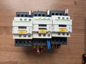 Lc1dt32 Schneider Electric Contactor Lot Of 3