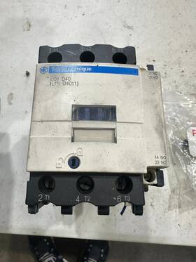 Lc1d4021 Schneider Electric Lc1d40 Contactor W585