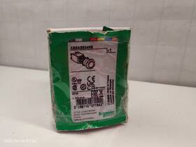 Xb6as8349b Schneider Damaged Box Electric E-stop Button Emergency Stop Knob