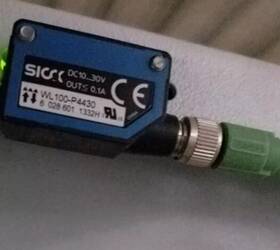 Wl100-p4430 Sick Used And Tested Photoelectric Sensor