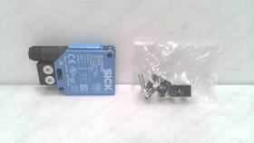 Wl12-3p2451 Sick Photoelectric Retro-reflective Sensor #346360