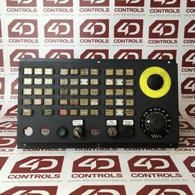 6fc5203-0ad10-1aa0 Siemens Sinumerik Op 032s Machine Control Panel Used