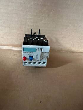 3ru1116-1fb0 Siemens Industry / 3ru11161fb0 Used Tested Cleaned