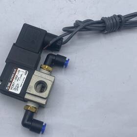 Vt307-5dz-02 Smc Solenoid Valve 24vdc 0-0.9mpa Vt3075dz02 Made In Japan