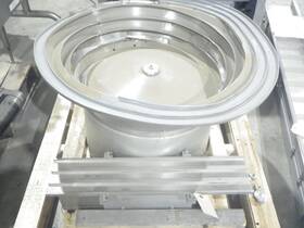 Sfa45 Sor Tec Fa45 Emse 55.1 Usor Triple Outfeed Vibrating Track With Bowl Used Testet