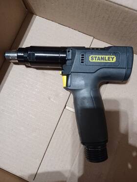 E02pb-10 Stanley Pistol Nutrunner . Electric Torque Gun F106