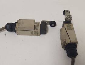 Lcs1-101 Yamatake 2 Pcs Compact Limit Switch Japan