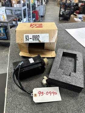 Sgmps-04adk-ha12 Yaskawa Genuine Haas 93-0992 Ac Servo Motor Sgm-08u2ha12