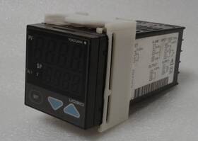Ud310 Yokogawa Manual Setter 100-240vac 50/60hz 8va Max - Missing Screws