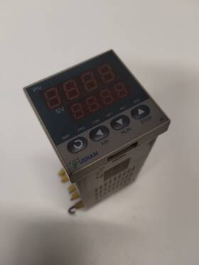 Ai-518 Yudian Temperature Controller 120/240 Vac