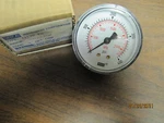 New Wika Gauge 111.10 2-1/2" 400 Psi Kpa 1/4" Npt Cbm. Fixed Price $5.00.