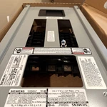 Siemens Panel Board P1X18MC250AT Circuit 3 Phase 4 Wire New. Fixed Price $220.00.