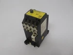 Klockner-moeller DIL08-22-D-NA-115V-60HZ Contactor *damage Mount* Used. Fixed Price $34.88.